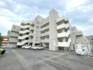 八王子市並木町、マンションの画像です