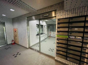 八王子市八木町、マンションの画像です