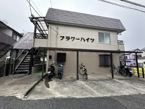 八王子市長房町、マンションの外観画像です