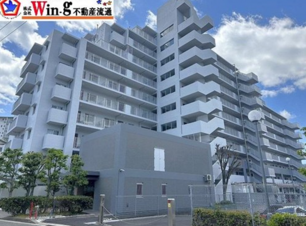 神戸市垂水区北舞子、マンションの外観画像です