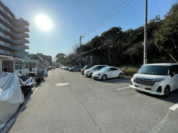 神戸市垂水区南多聞台、マンションの外観画像です