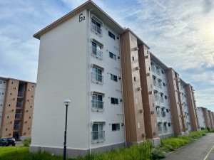 神戸市垂水区青山台、マンションの外観画像です
