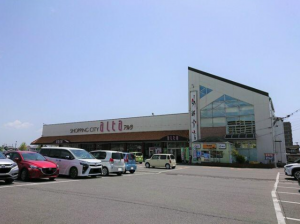 佐賀市鍋島町、中古マンションのスーパー画像です