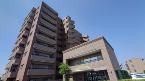 佐賀市開成、中古マンションの外観画像です