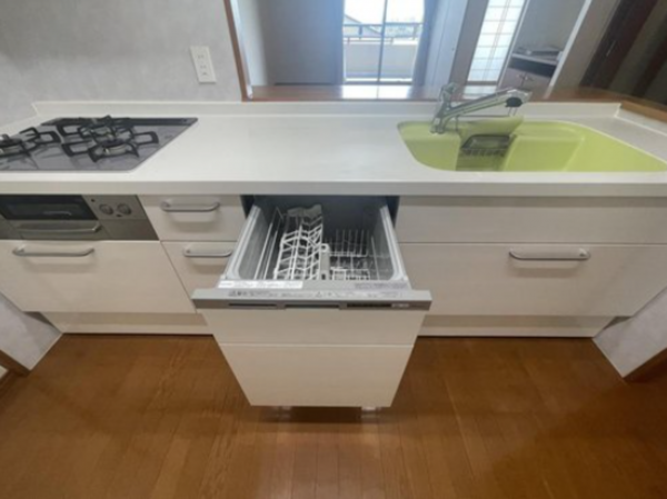 佐賀市開成、中古マンションのキッチン画像です