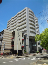 佐賀市栄町、中古マンションの外観画像です