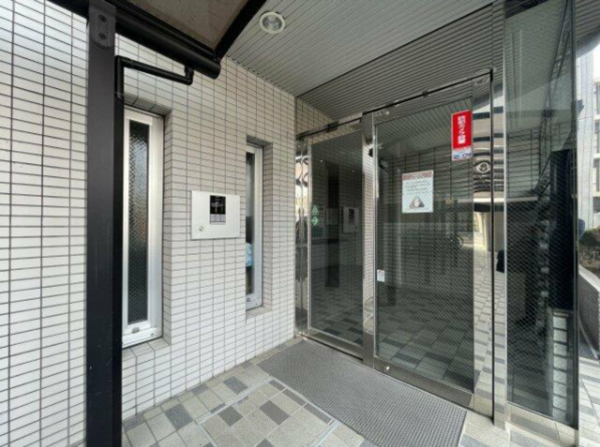佐賀市栄町、中古マンションのエントランス画像です