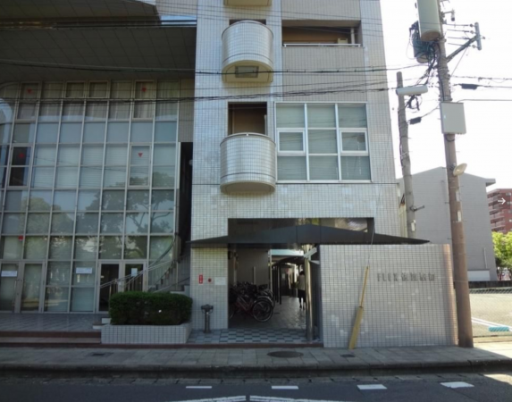 佐賀市栄町、中古マンションの外観画像です