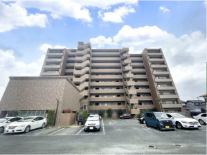 佐賀市開成、中古マンションの外観画像です