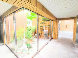 佐賀市兵庫北、中古マンションのエントランス画像です