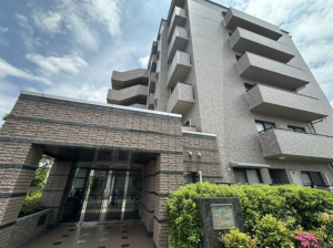 佐賀市神野西、中古マンションの外観画像です