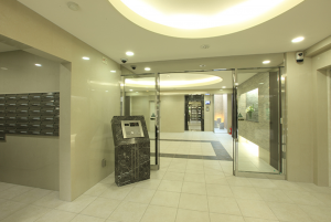 佐賀市開成、中古マンションのエントランス画像です