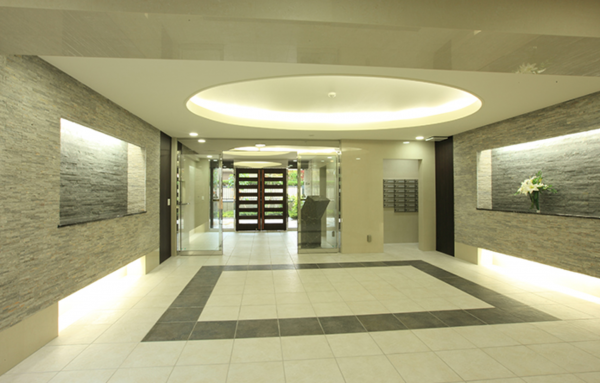 佐賀市開成、中古マンションのエントランス画像です