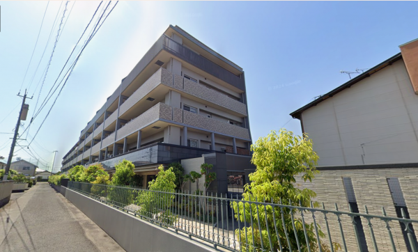 佐賀市開成、中古マンションの外観画像です