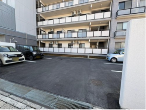 佐賀市神園、中古マンションの駐車場画像です