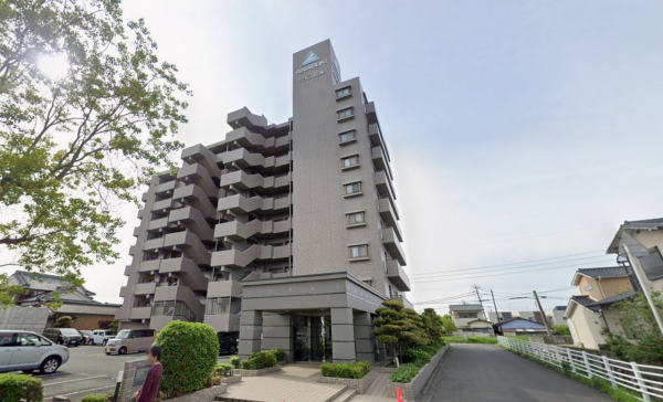 佐賀市兵庫南、中古マンションの外観画像です