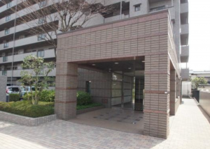 佐賀市神野西、中古マンションのエントランス画像です