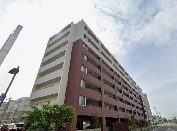 佐賀市兵庫北、中古マンションの外観画像です