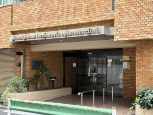 江東区亀戸、マンションのエントランス画像です