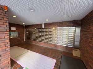 江東区大島、マンションのエントランス画像です