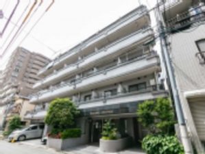 江東区大島、マンションの外観画像です