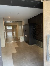 江東区海辺、マンションのエントランス画像です