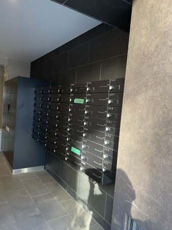 江東区海辺、マンションのエントランス画像です