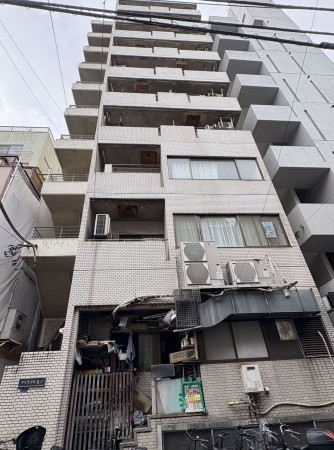 江東区亀戸、マンションの外観画像です