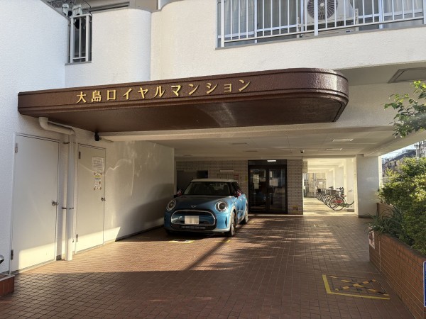 江東区大島、マンションのエントランス画像です