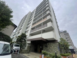 江東区東砂、マンションの外観画像です