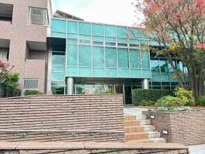 江東区大島、マンションのエントランス画像です