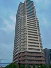 江東区大島、マンションの外観画像です