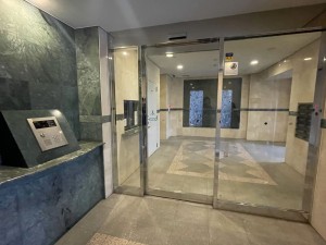 江東区東砂、マンションのエントランス画像です