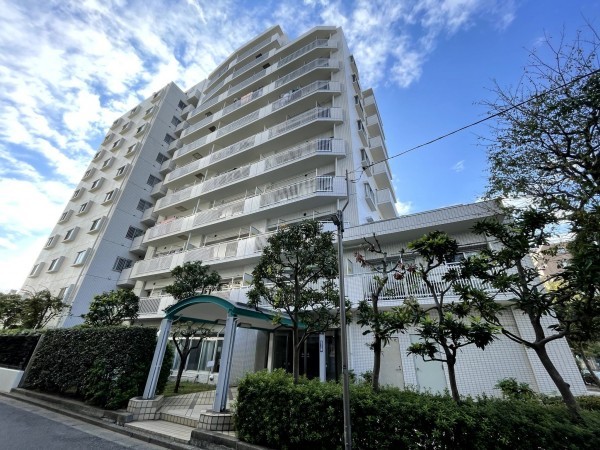 江東区東砂、マンションの外観画像です