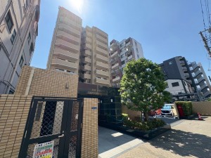 江東区大島、マンションの外観画像です