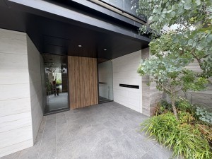 江東区南砂、マンションのエントランス画像です