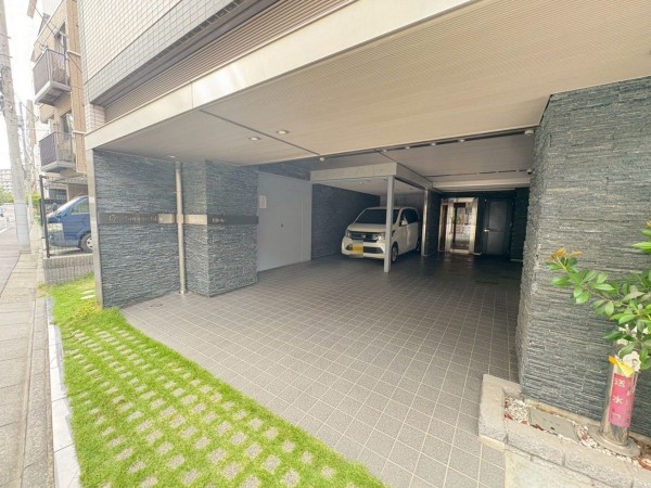 江東区南砂、マンションのエントランス画像です