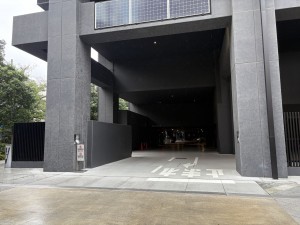江東区亀戸、マンションの外観画像です