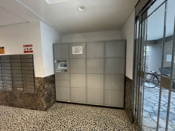 江東区東砂、マンションのエントランス画像です