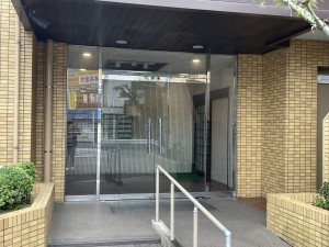 江東区東砂、マンションのエントランス画像です