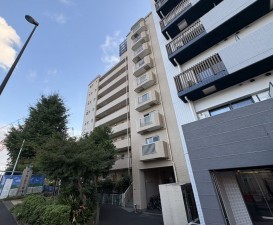 江東区扇橋、マンションの外観画像です