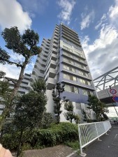 江東区東砂、マンションの外観画像です