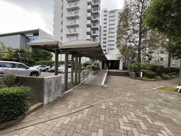 江東区東陽、マンションの外観画像です