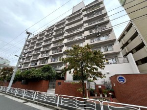 江東区東陽、マンションの外観画像です