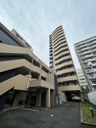 江東区北砂、マンションの外観画像です