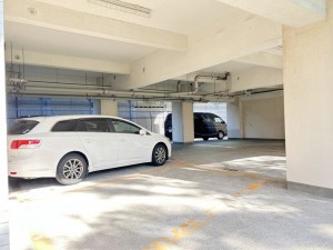 江東区亀戸、マンションの駐車場画像です