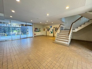 江東区亀戸、マンションのエントランス画像です