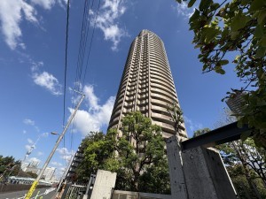 江東区大島、マンションの外観画像です