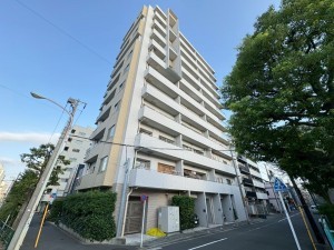 江東区住吉、マンションの外観画像です