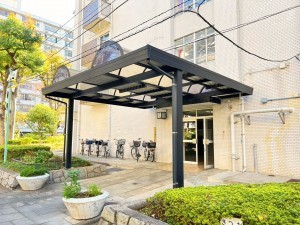 江東区亀戸、マンションのエントランス画像です